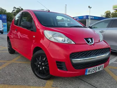 Second-hand Peugeot 107 68 CP (50 kW) 2009 Roșu Hatchback