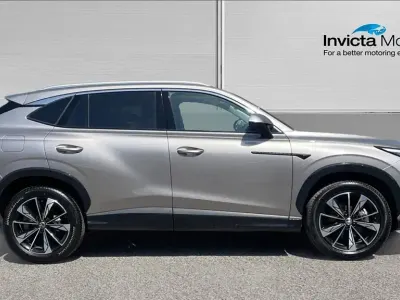 Used MG HS Trophy 169 HP (124 kW) 2025 Silver SUV