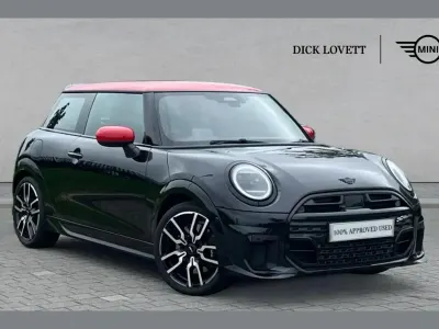 Used Mini Cooper Sport 200 HP (147 kW) 2024 Black Hatchback