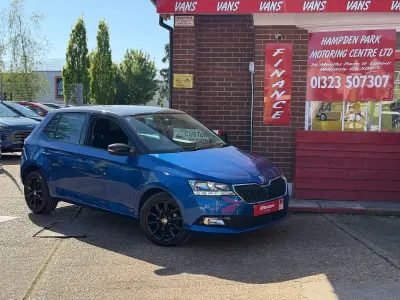Used Skoda Fabia Colour Edition 75 HP (55 kW) 2019 Blue Hatchback
