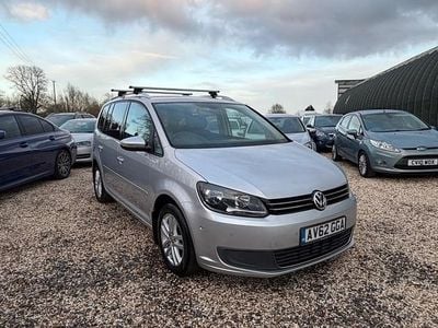 Used VW Touran SE 140 HP (102 kW) 2012 Silver MPV