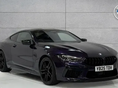 Begagnad BMW M8 Competition Edition 616 HK (453 kW) 2025 Lila Sportkupé
