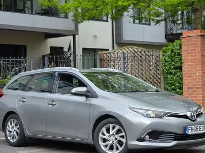 Used Toyota Auris Touring Sports