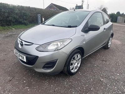 Used Mazda 2 84 HP (61 kW) 2013 Silver Hatchback