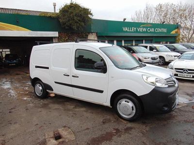 White Used 2015 Renault Kangoo Business Van | £3,995 (A bit pricey)