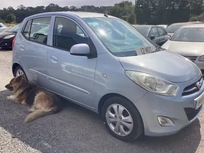 Used Hyundai i10 Style 86 HP (63 kW) 2011 Silver Hatchback