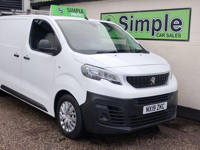 White Used 2019 Peugeot Expert Van | £7,989 (Fair price)