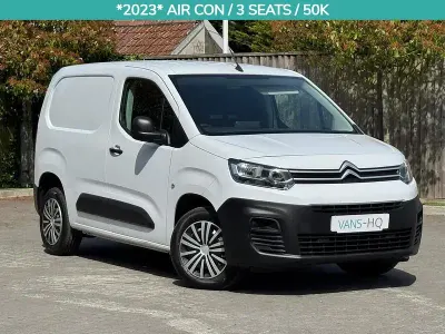 Used Citroën Berlingo 2023 Icy white MPV