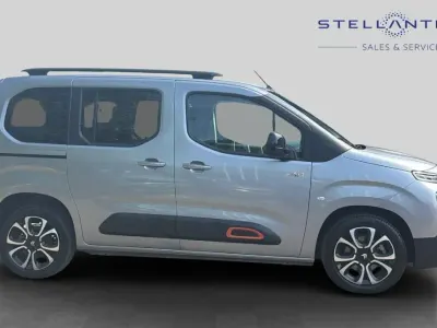 Używany Citroën e-Berlingo XTR 98 kW (134 KM) 2023 Szary Minivan