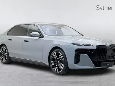New BMW 750e M Sport 489 HP (359 kW) 2026 Sedan