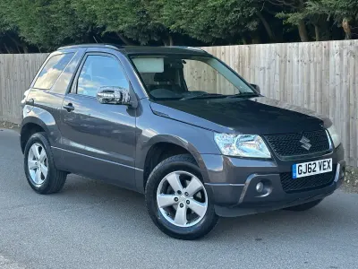 Used Suzuki Grand Vitara SZ4 104 HP (76 kW) 2012 Grey SUV