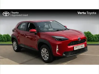 Used Toyota Yaris Cross 116 HP (85 kW) 2023 Red SUV