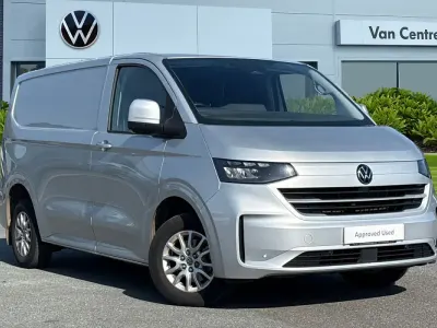 Begagnad VW Transporter Pro 110 HK (80 kW) 2025 Grå Van