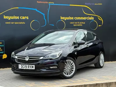 Gebraucht Vauxhall Astra Elite 150 PS (110 kW) 2019 Blau Kleinwagen