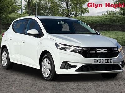 Used Dacia Sandero Expression 91 HP (66 kW) 2023 White Hatchback