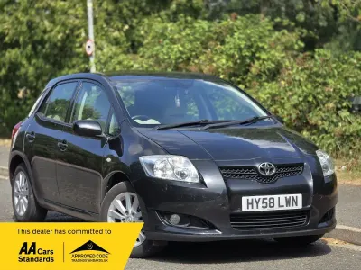Used Toyota Auris