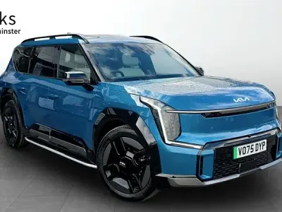 Usado Kia EV9 GT-Line S 278 kW (378 HP) 2025 Azul SUV
