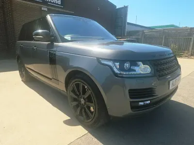 Used Land Rover Range Rover Vogue SE 2017 Grey SUV