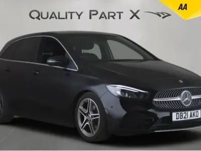 Usado Mercedes B180 Executive 2021 Preto Monovolume