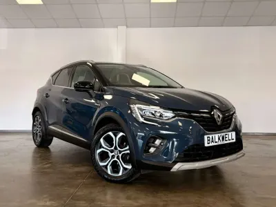 Używany Renault Captur Techno 91 KM (66 kW) 2022 Niebieski SUV