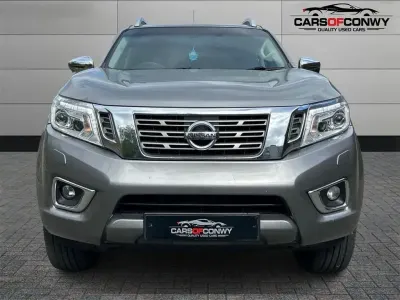 Usado Nissan Navara Tekna 190 CV (139 kW) 2017 Gris Pickup/Camioneta