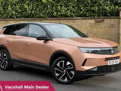 Used Vauxhall Grandland X Ultimate 136 HP (100 kW) 2025 Brown SUV