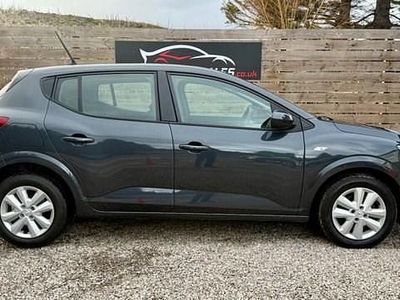 Used Dacia Sandero Comfort 91 HP (66 kW) 2022 Grey Hatchback
