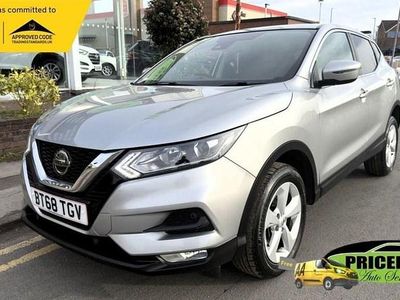 Used Nissan Qashqai Acenta Premium 115 HP (84 kW) 2018 Silver SUV