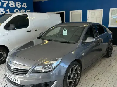 Used Vauxhall Insignia SRi 136 HP (100 kW) 2016 Grey Hatchback