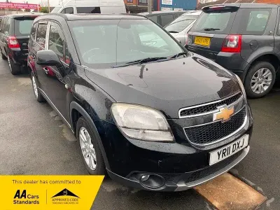 Begagnad Chevrolet Orlando LT 163 HK (119 kW) 2011 Svart Minibuss