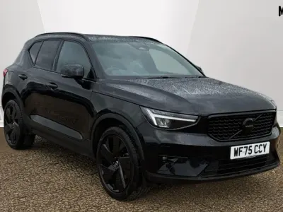 Used Volvo XC40 Plus 197 HP (144 kW) 2025 Black SUV