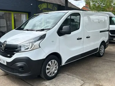 Used Renault Trafic Business 2019 White MPV