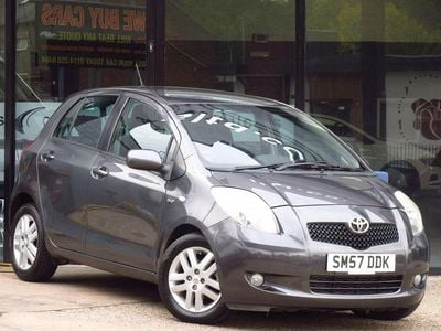 Grey Used 2007 Toyota Yaris Hatchback | £2,989 (Good price)