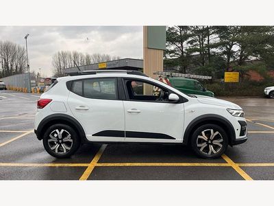 Used Dacia Sandero Prestige 2022 White Hatchback