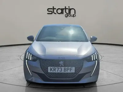Usado Peugeot 208 GT 99 HP (72 kW) 2023 Cinzento Citadino