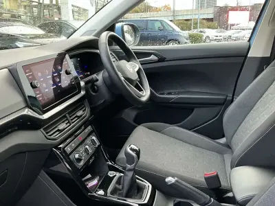 Usado VW T-Cross Match 115 HP (84 kW) 2024 Azul SUV