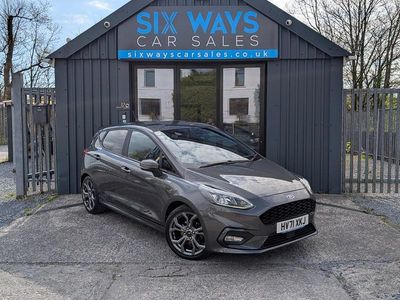 Begagnad Ford Fiesta ST-Line 2021 Grå Halvkombi
