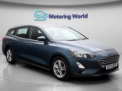 Used Ford Focus Zetec 125 HP (91 kW) 2021 Blue Estate
