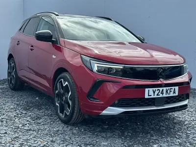 Used Vauxhall Grandland X Ultimate 130 HP (95 kW) 2024 Red SUV