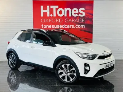 Used Kia Stonic 118 HP (86 kW) 2019 White SUV