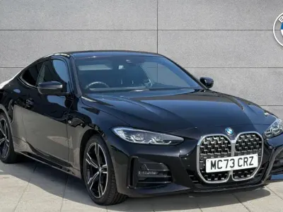 Usado BMW 420 M Sport 181 HP (133 kW) 2023 Preto Coupé