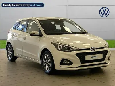 Używany Hyundai i20 SE 84 KM (61 kW) 2020 Biały Hatchback