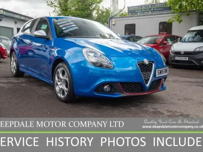 Begagnad Alfa Romeo Giulietta 120 HK (88 kW) 2018 Blå Halvkombi