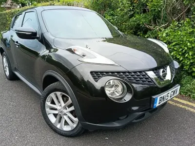 Używany Nissan Juke Acenta Premium 115 KM (84 kW) 2015 Czarny SUV