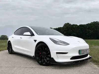 Used Tesla Model 3 Standard Range 180 kW (245 HP) 2023 White Sedan