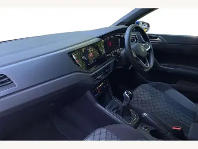 Used VW Polo R-line 95 HP (69 kW) 2022 Reef blue Hatchback