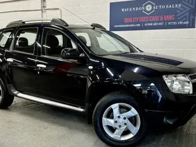 Used Dacia Duster Lauréate 110 HP (80 kW) 2014 Blue SUV
