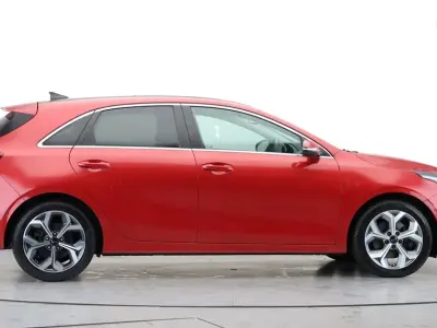 Used Kia Ceed First Edition 2018 Red Hatchback