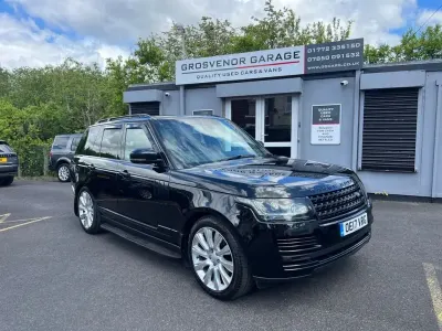 Używany Land Rover Range Rover Vogue SE 306 KM (225 kW) 2017 Czarny SUV