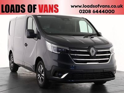 New Renault Trafic 2025 Grey MPV